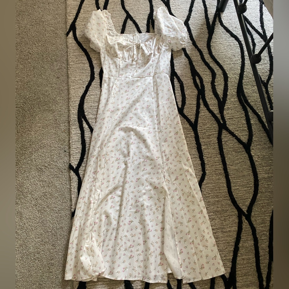 Hello molly white floral maxi dress